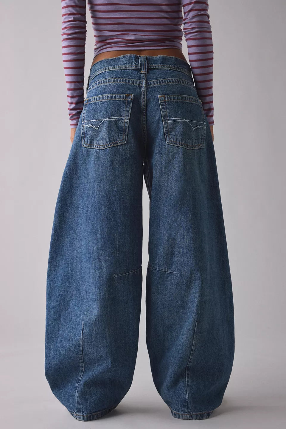 Women's Kayla Cocoon Low-Rise Baggy Barrel Jeans
