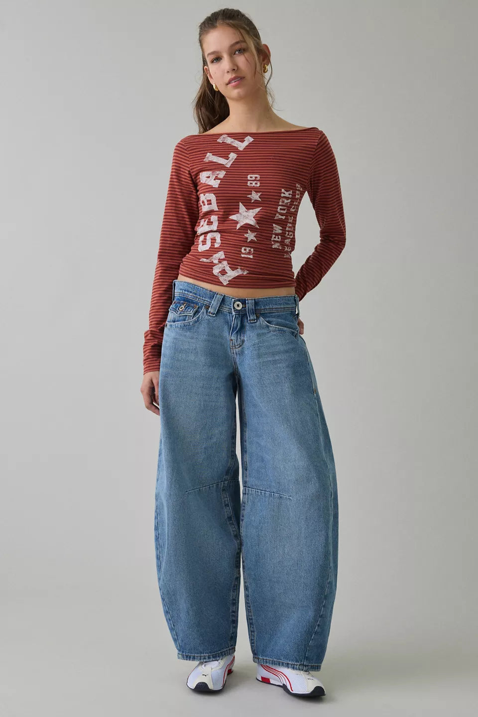 Women's Kayla Cocoon Low-Rise Baggy Barrel Jeans