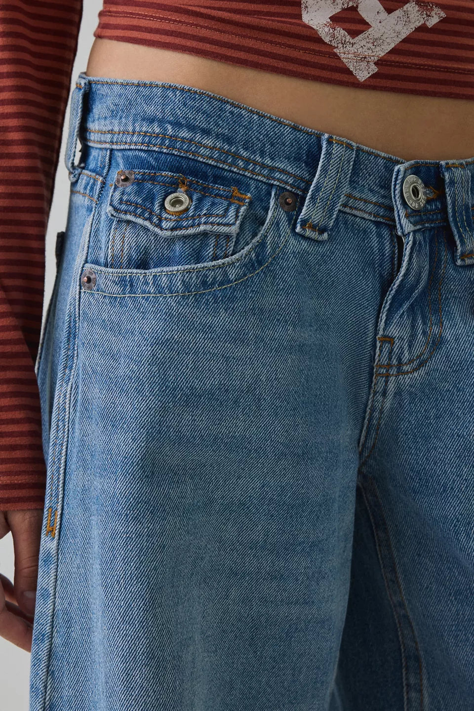 Women's Kayla Cocoon Low-Rise Baggy Barrel Jeans