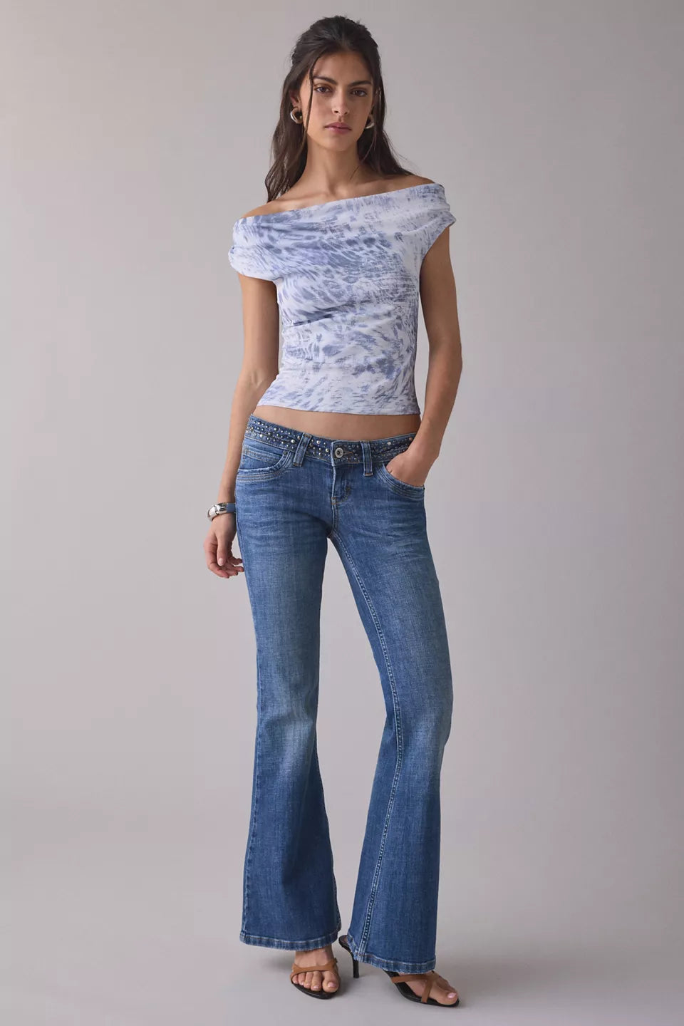 Urban Outfitters Women's Fia Off-The-Shoulder Crop Top