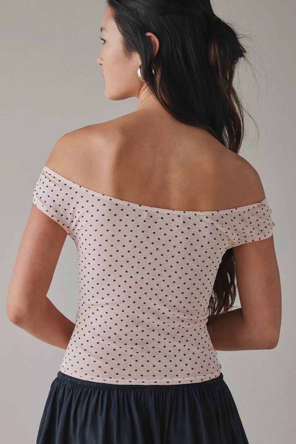 Urban Outfitters Women's Fia Off-The-Shoulder Crop Top