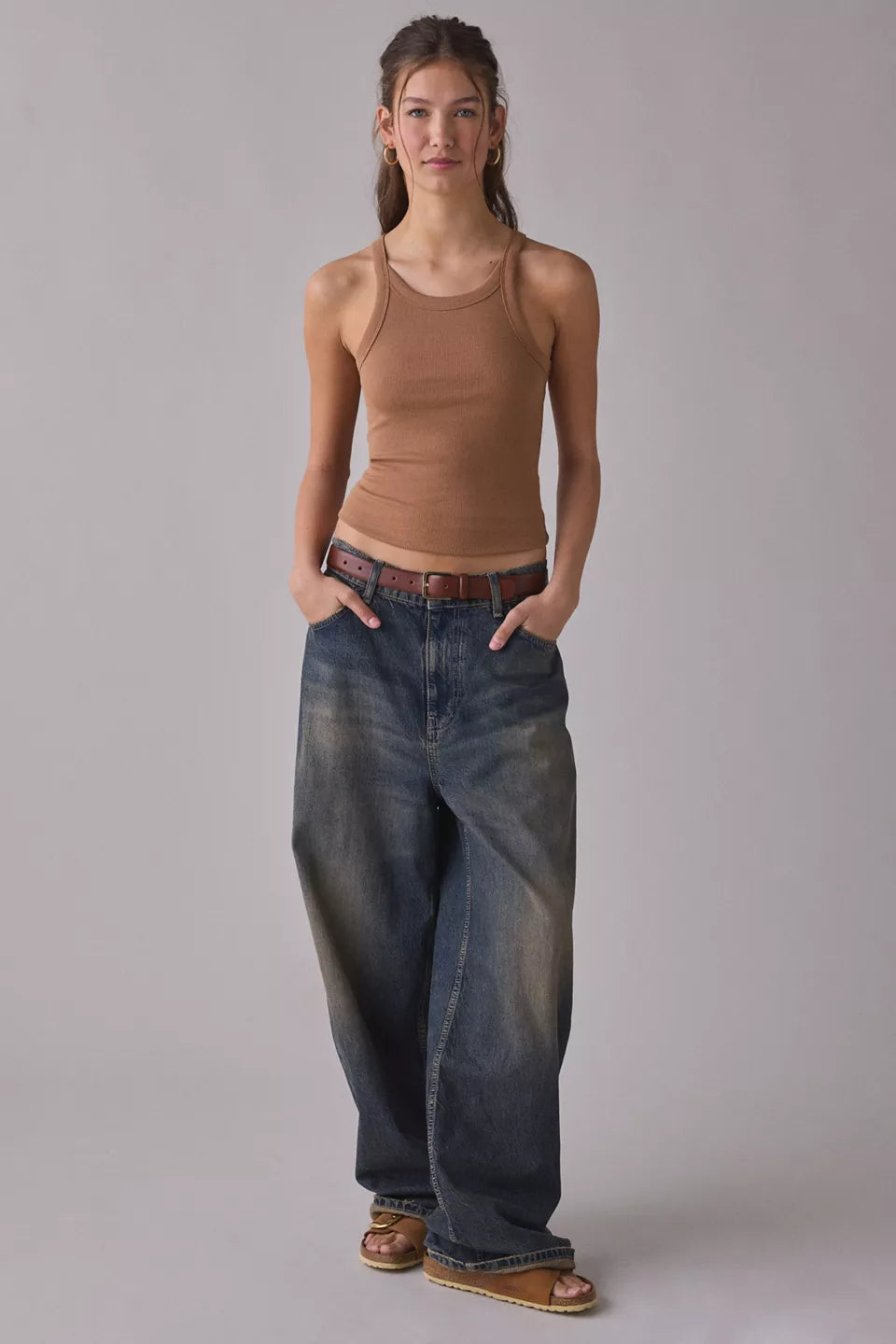 Women's Off-Duty Ribbed Round Neck Tank Top