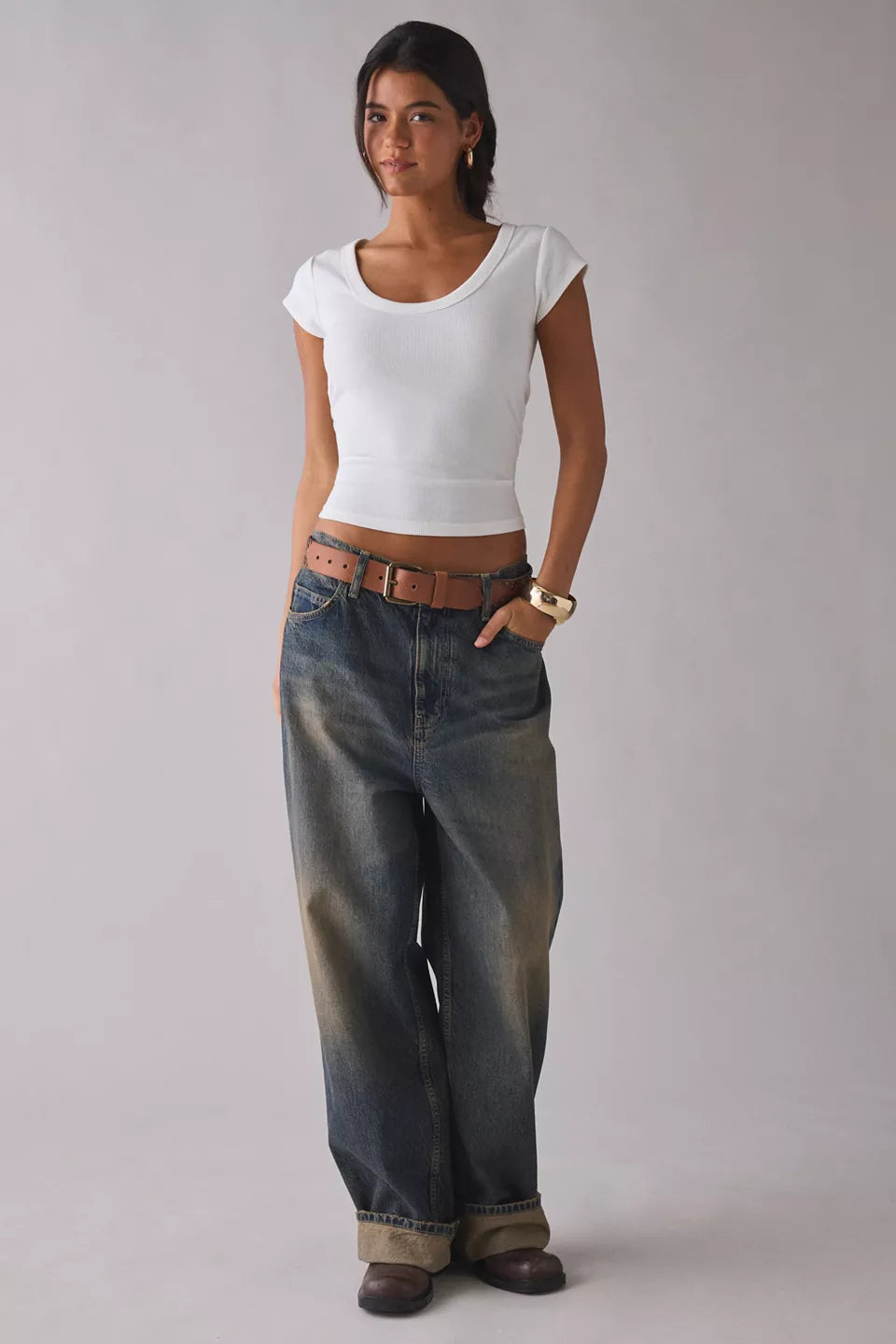 Women's Off-Duty Ribbed Scoop Neck Short Sleeve Tee