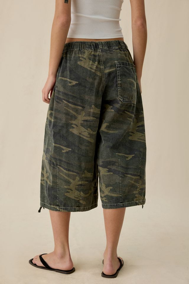 BDG Women's Bobbi Cropped Baggy Pull-On Pants