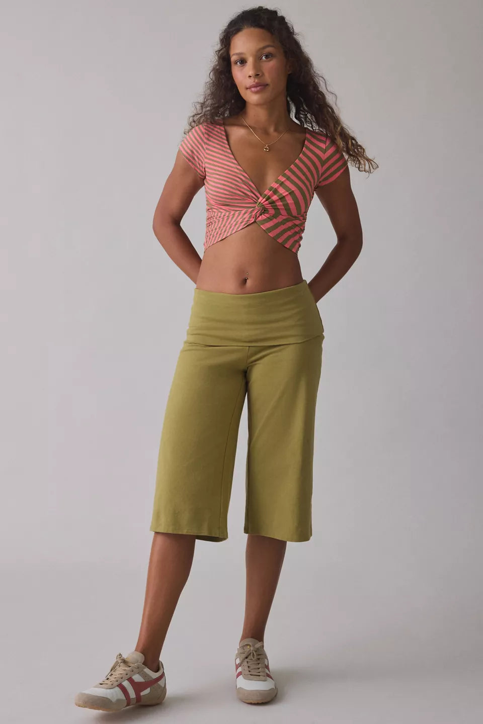 Women's Bec Twist-Front Cropped Tee