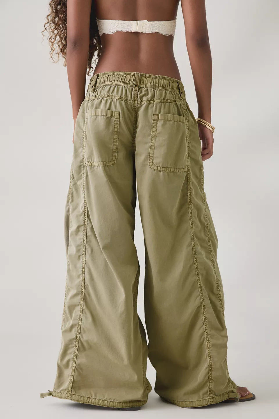 Women's Sunridge Mid-Rise Cargo Balloon Pants