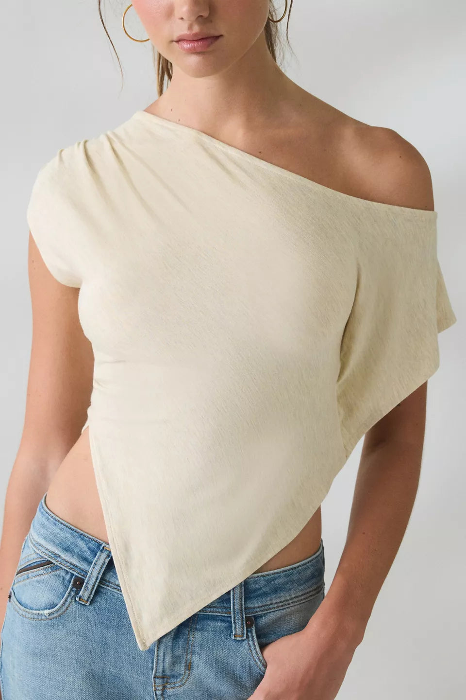 Urban Outfitters Women's Bia Jersey Knit Asymmetric Off-The-Shoulder Poncho