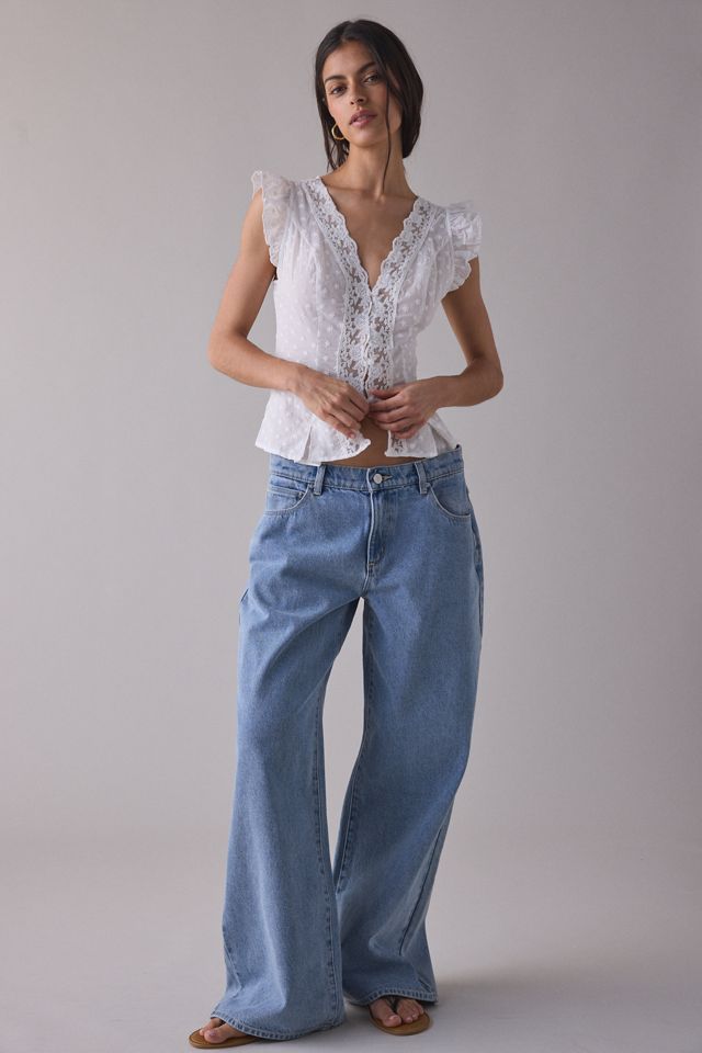 Kimchi Blue Women's Aurelia Lace Trim Flutter Sleeve Blouse