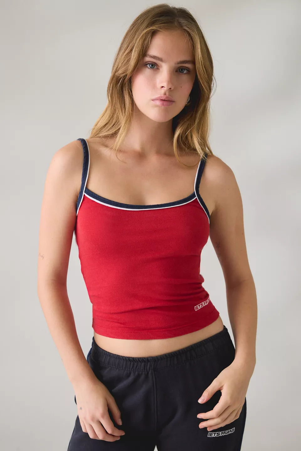 iets frans… Women's Nora Piped Cropped Cami